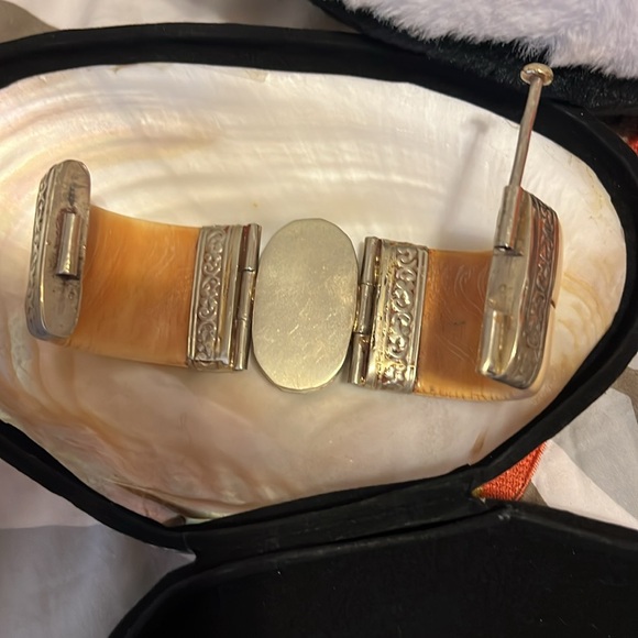 bracelet - Picture 6 of 8